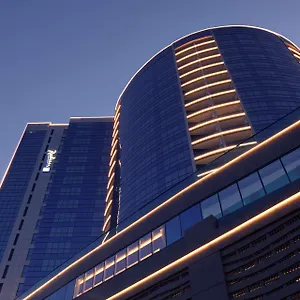 Radisson Blu Hotel, Waterfront ***** דובאי