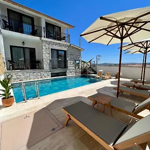 serez-otel-alacati-by-la-mira.aegeanhotels.net/